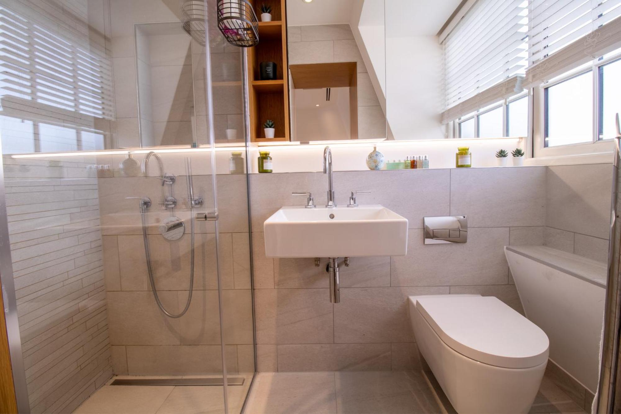 Elegant 3-Bedroom Penthouse In Marble Arch 70 Londra Exterior foto